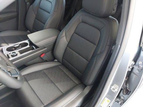 New 2026 Chevrolet Equinox LT w/ Convenience Package II FWD image 22