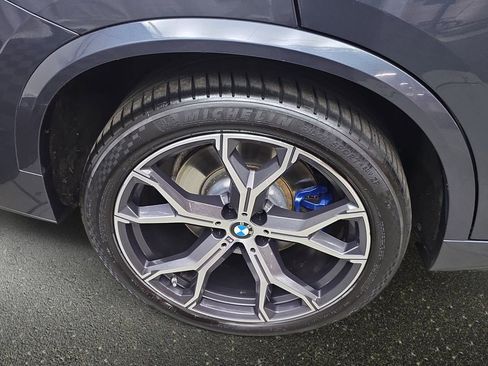 Used 2020 BMW X5 M50i image 33