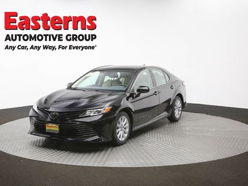 Used 2019 Toyota Camry LE FWD image 56
