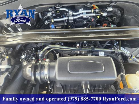 Used 2024 Ford Explorer Limited AWD/4WD image 23