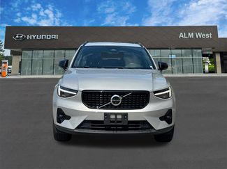 Used 2024 Volvo XC40 B5 Ultimate w/ Protection Package Premier AWD/4WD video 2