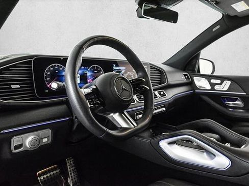 Certified 2025 Mercedes-Benz GLS 450 4MATIC image 10
