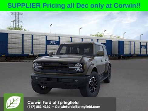 New 2025 Ford Bronco Outer Banks image 2
