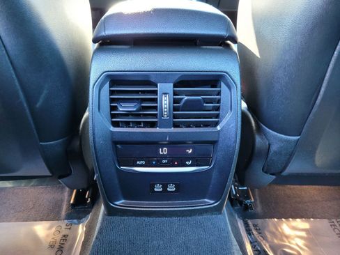 Certified 2024 BMW 330e 330e w/ Premium Package image 18