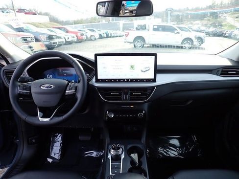 Certified 2023 Ford Escape Platinum image 20