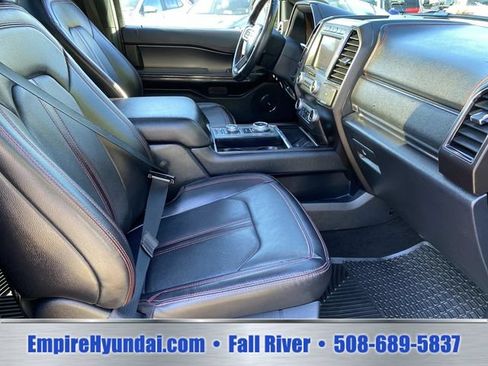 Used 2021 Ford Expedition Limited AWD/4WD image 21