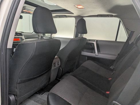 Used 2010 Toyota 4Runner SR5 image 14