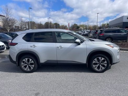 Certified 2023 Nissan Rogue SV w/ SV Premium Package image 3