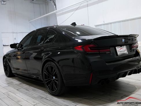 Used 2021 BMW M5 image 21