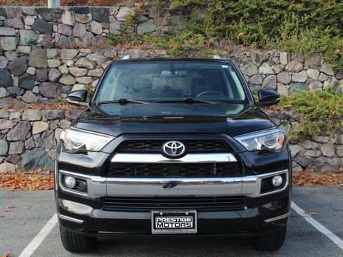 Used 2015 Toyota 4Runner Limited AWD/4WD image 3