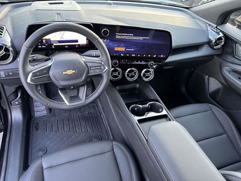 New 2025 Chevrolet Blazer EV LT FWD image 2