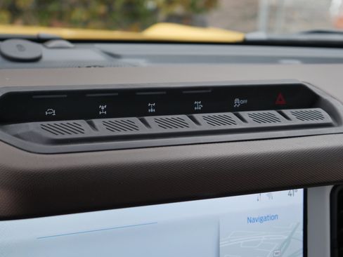 Certified 2024 Ford Bronco Heritage Edition image 12