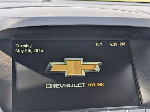 Used 2017 Chevrolet Equinox Premier w/ Enhanced Convenience Package FWD image 21