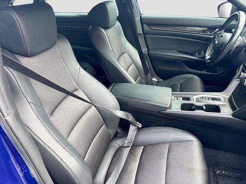 Used 2021 Honda Accord Sport image 30