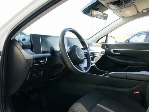 Used 2024 Hyundai Sonata SEL image 12