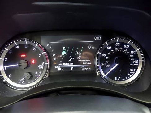 Used 2023 Toyota Highlander LE FWD image 15
