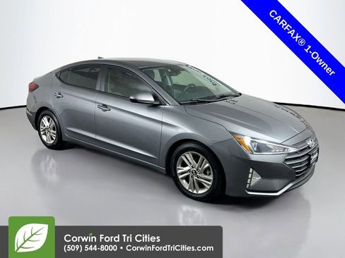 Used 2019 Hyundai Elantra SEL image 1