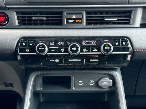 New 2026 Honda Pilot Black Edition image 31