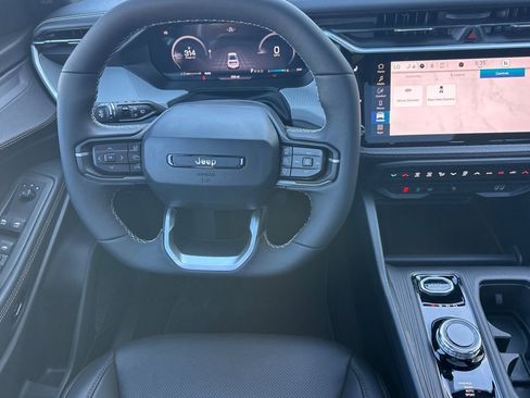 New 2026 Jeep Cherokee Limited image 17