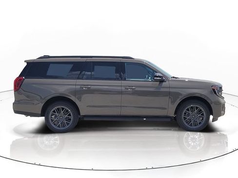 New 2027 Ford Expedition Max Platinum w/ Stealth Appearance Package AWD/4WD image 4