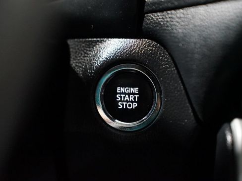 Certified 2025 Toyota RAV4 XLE FWD image 23