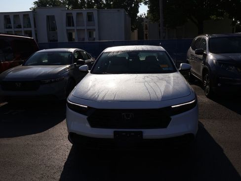 Used 2024 Honda Accord LX image 2
