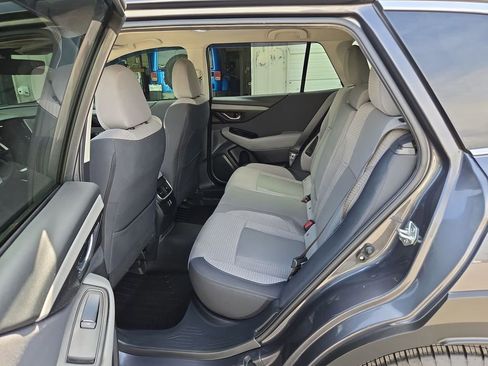 Used 2024 Subaru Outback Premium image 16