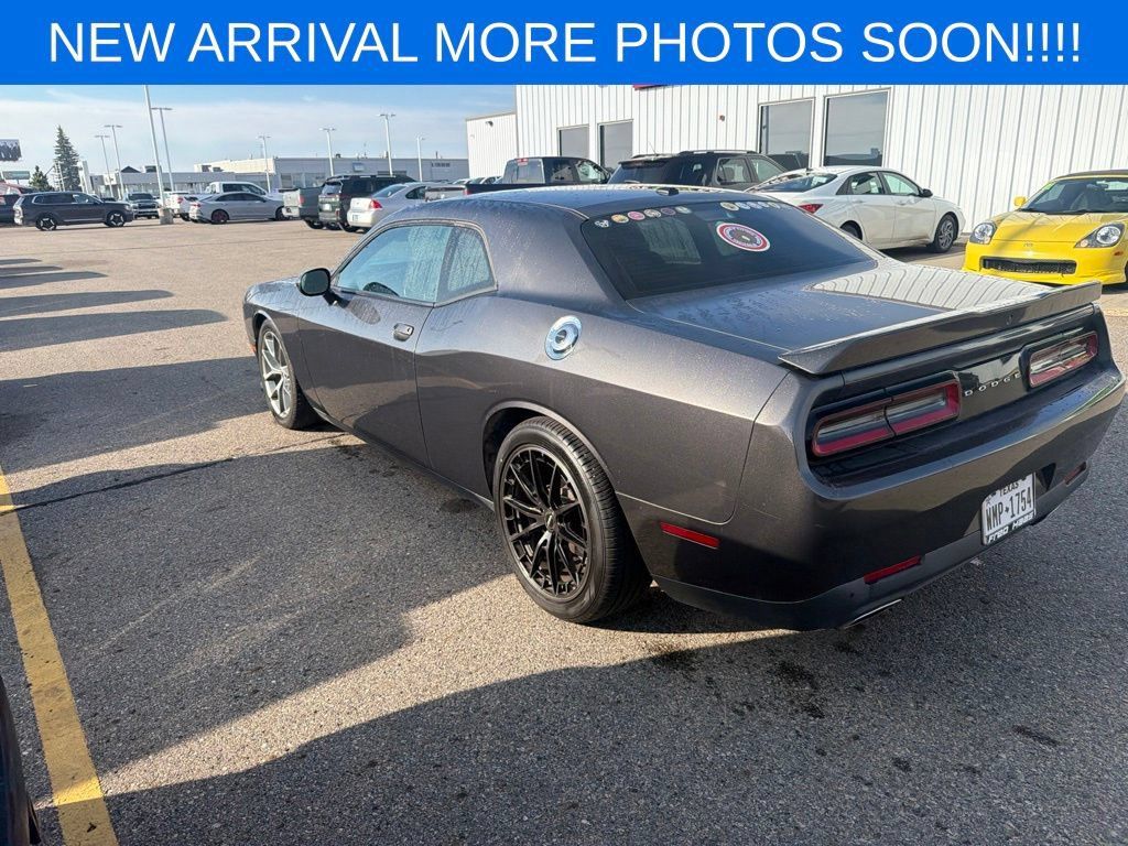 Used 2022 Dodge Challenger GT RWD image 5