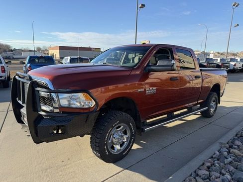 Used 2013 RAM 2500 Tradesman w/ Chrome Appearance Group image 3