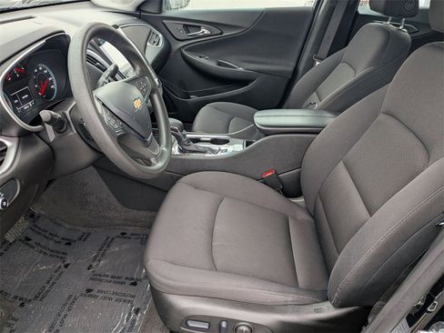 Used 2024 Chevrolet Malibu LT image 24