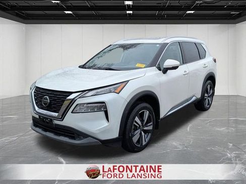 Used 2021 Nissan Rogue SL w/ Premium Package image 1