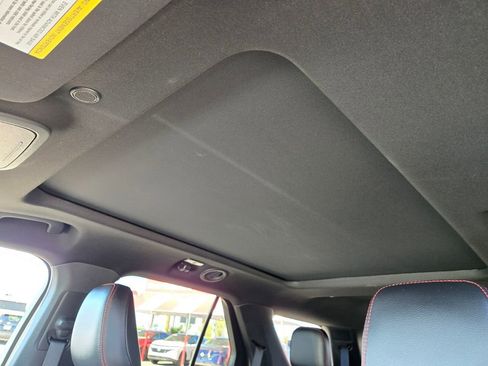 Used 2023 Ford Explorer ST-Line w/ Class IV Trailer Tow Package image 12