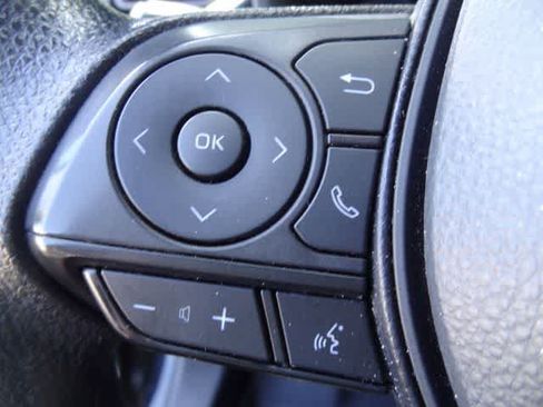 Certified 2024 Toyota RAV4 XLE FWD image 15