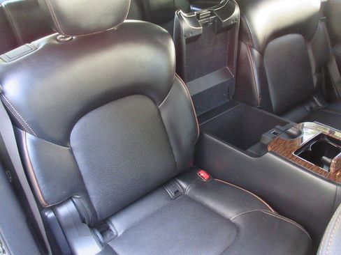 Used 2020 Nissan Armada SL w/ Premium Package RWD image 28
