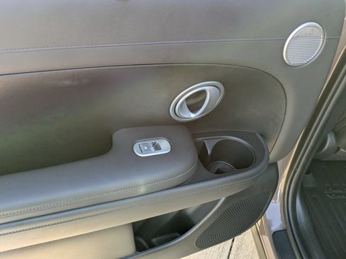 Used 2026 Hyundai Palisade SEL FWD image 12