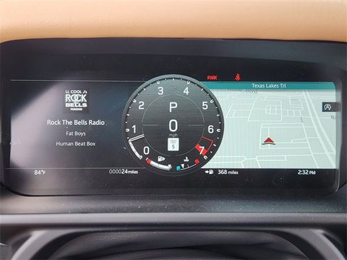 New 2026 Land Rover Defender 110 X-Dynamic SE image 11