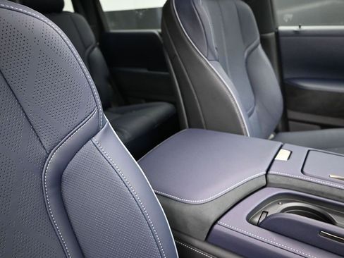 New 2026 INFINITI QX80 4WD image 28