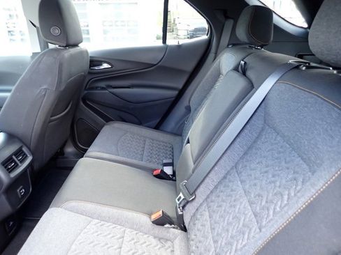 Used 2022 Chevrolet Equinox LT image 14