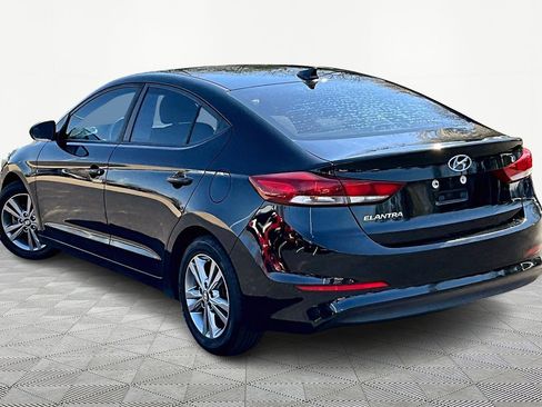 Used 2018 Hyundai Elantra SEL image 4
