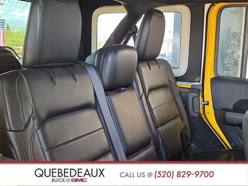 Used 2018 Jeep Wrangler Unlimited Sahara w/ Quick Order Package 24M Moab AWD/4WD image 20