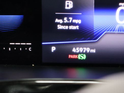 Used 2022 Volkswagen Taos S image 37