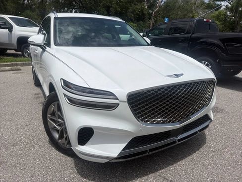 Used 2025 Genesis GV70 2.5T AWD/4WD image 5