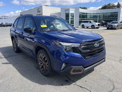 Used 2025 Subaru Forester Sport AWD/4WD image 2