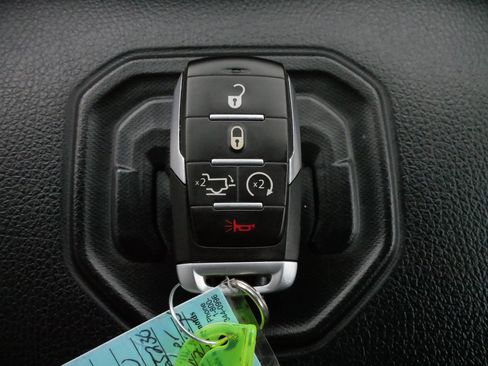 Used 2021 RAM 1500 Laramie w/ Sport Appearance Package image 32