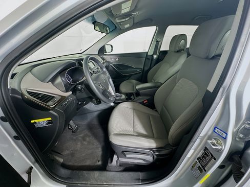 Used 2018 Hyundai Santa Fe Sport image 13
