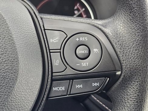 Used 2025 Toyota RAV4 LE image 22