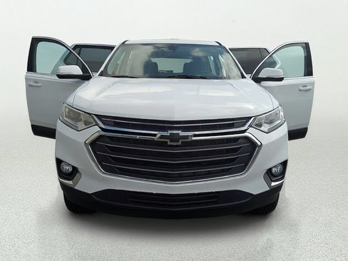 Used 2021 Chevrolet Traverse LT w/ LPO, Floor Liner Package FWD image 10