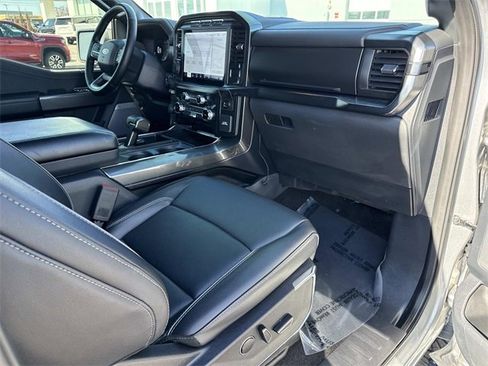 Used 2022 Ford F150 Lariat w/ Equipment Group 502A High image 13