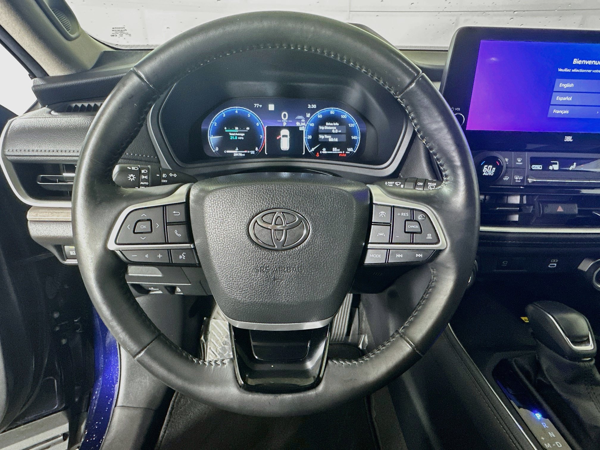 Certified 2024 Toyota Grand Highlander FWD image 15