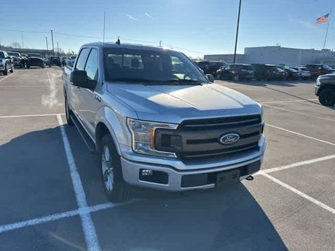 Used 2019 Ford F150 XLT w/ Equipment Group 302A Luxury image 26
